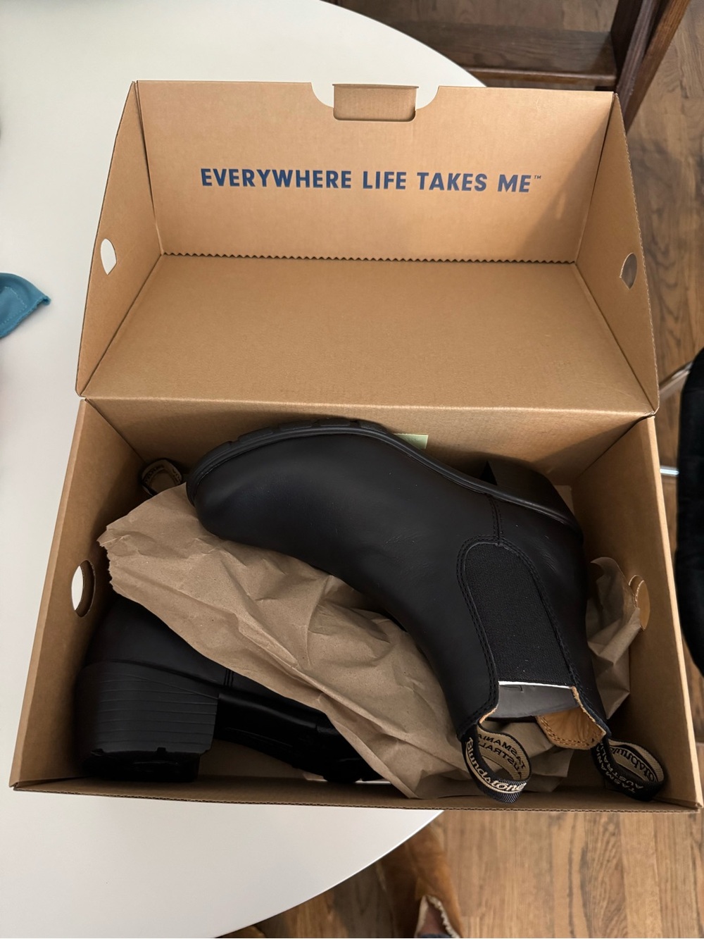 NWT Blundstone Heels